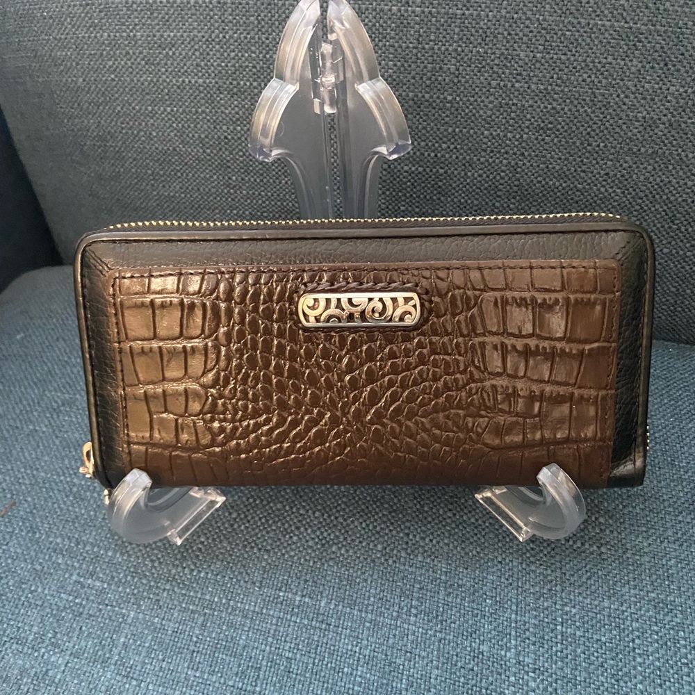 Brighton Black Leather Brown Crocodile Embossed Wallet Women’s Heart Rhinestone